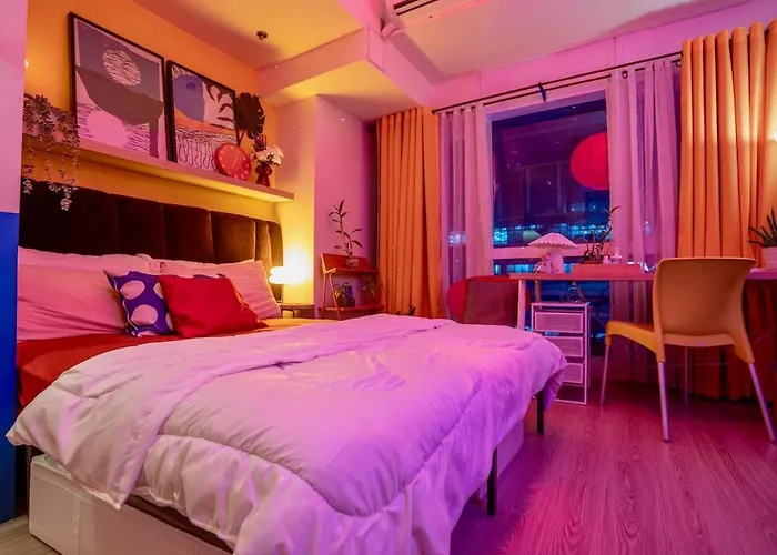 Modern With Balcony Near Ayala Makati Apartment *