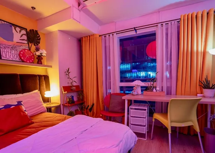Modern With Balcony Near Ayala Makati